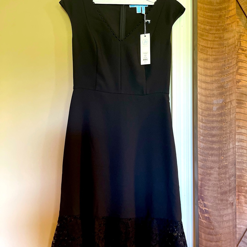 Draper James collection, Tulip lace dress. Size 2. Never been worn. New w tags
